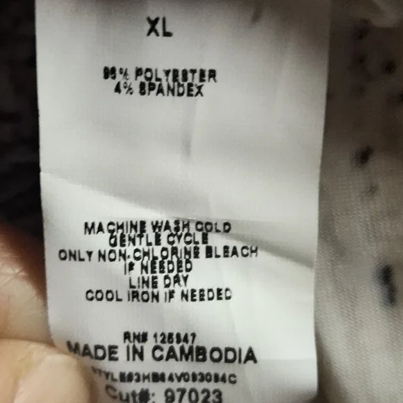 Cocomo Black and White Ombre Blouse SMOKE FREE HOME - Picture 7 of 7